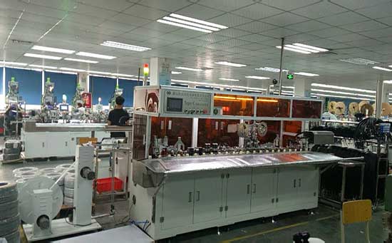 ?TYPE-C自動送線刷剪編織包銅箔脫鋁箔去棉絲機 ?TYPE-C自動送線刷剪編織包銅箔脫鋁箔去棉絲機